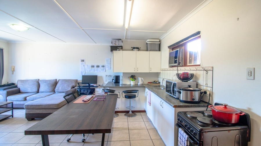 3 Bedroom Property for Sale in Bonza Bay Eastern Cape